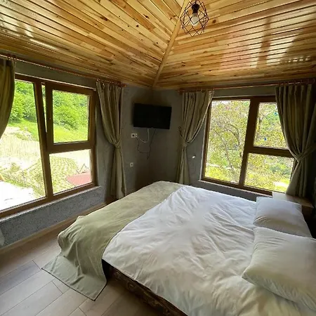 Resort Bizim O'ra Kueme Evleri & *
