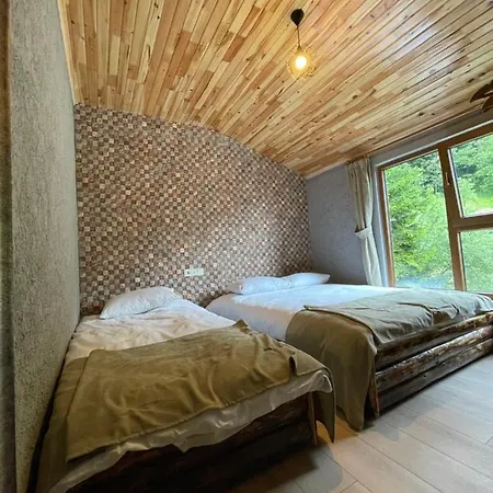 Bizim O'ra Kueme Evleri & Resort *